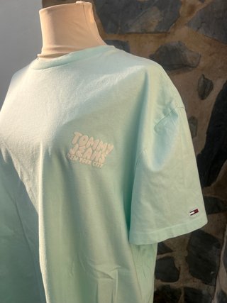 Camiseta Tommy Jeans Oversize Azul Pastel 3XL