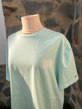 Camiseta Tommy Jeans Oversize Azul Pastel 3XL