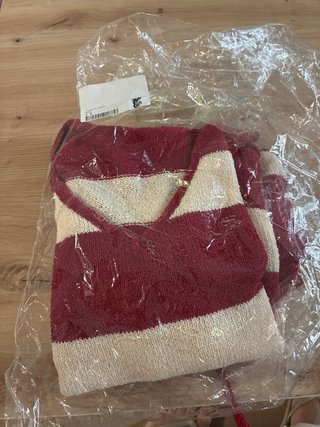 Conjunto de rayas rojo y blanco