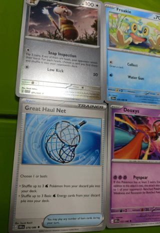 Lote Cartas Pokémon: Watchog, Froakie, Meowstic...