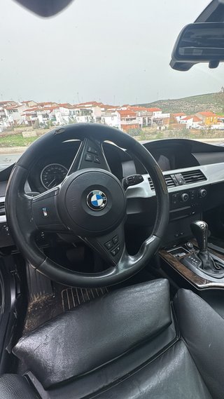 Volante BMW M5 E60