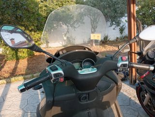 Piaggio MP3 500 LT Business Carnet Coche