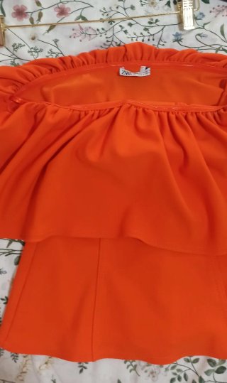 Top Zara Naranja Hombros Descubiertos