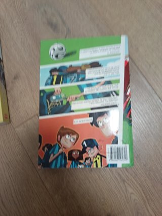 Saga libros futbolísimos de Roberto Santiago