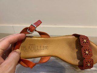 Sandalias Isabel Cuña Roja y Beige