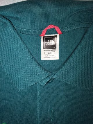 Polo The North Face Talla M en perfecto estado