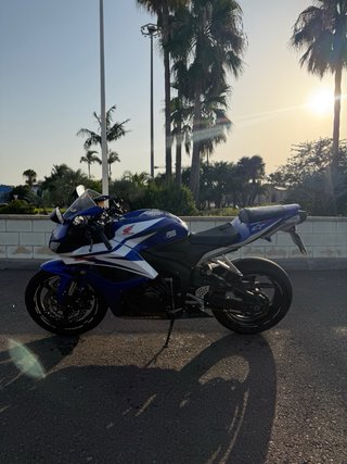 Honda CBR 600 RR Azul/Blanca