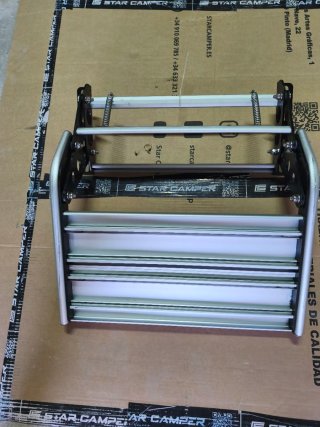 Escalón plegable para Camper/Caravana