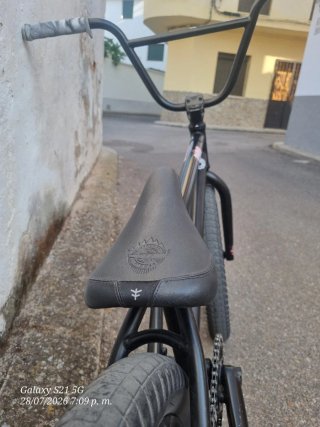 Bicicleta BMX Flybike 21