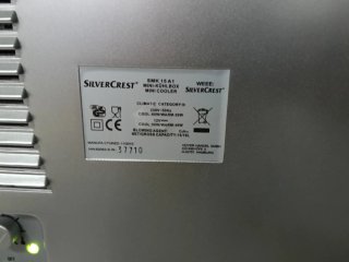 Mini nevera portátil plateada 220v y 12 v