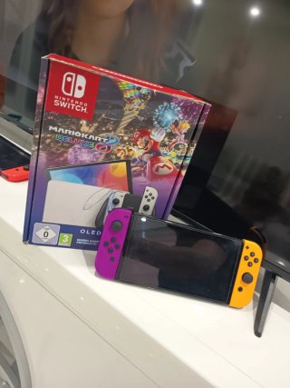 Nintendo Switch OLED