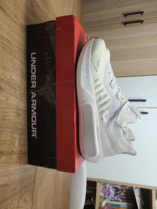 Zapatillas Under Armour Blancas phanton 4