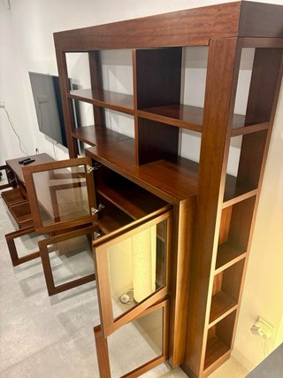 Mueble salón y mesa centro madera noble