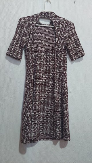 Vestido estilo años 70 rojo y blanco