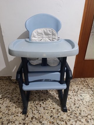 Trona Jane convertible en mesa y silla