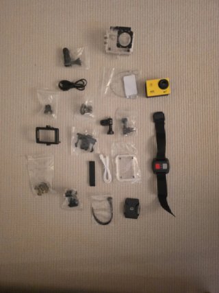 Mini cámara deportiva 4K con funda sumergible