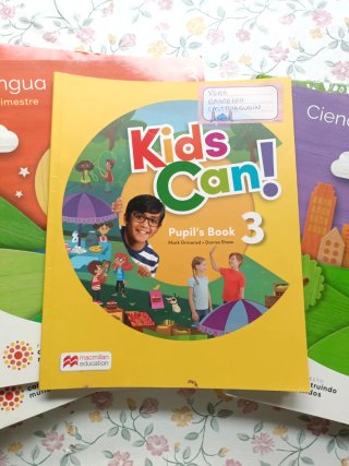 Lote libros tercero primaria