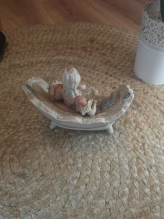 Figura vintage de porcelana