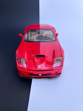 Ferrari 550 Maranello Burago 1/18