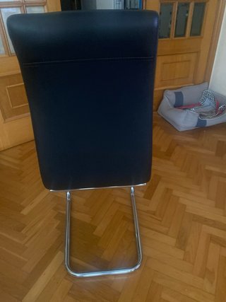 Silla moderna negra y plateada. Lote de 4