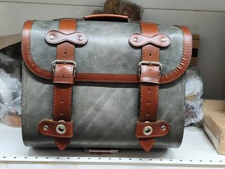Bauletto Vespa Pelle grigio Marrone anelli lucche
