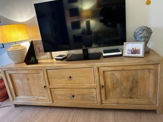 Mueble TV madera