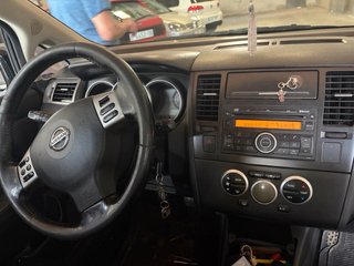 Nissan Tiida 2008