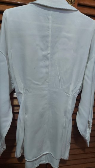 Blusa Zara blanca con cordones