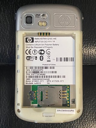 HP iPAQ rw6815 PDA Plata, con funda, sin batería.