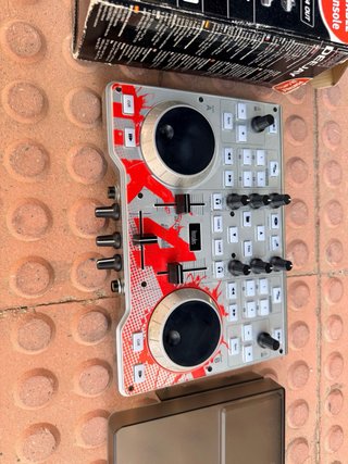 Hercules Deejay MK4 Consola DJ Portátil