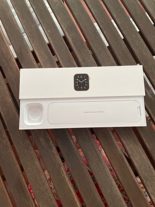 Caja Original Apple Watch SE 44mm