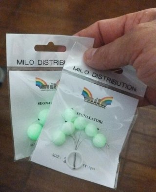 Lote de 12 paquetes de bollas Milo fosforescentes