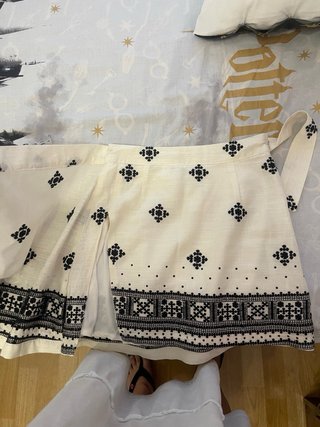 Falda cruzada Koroshi bordado étnico