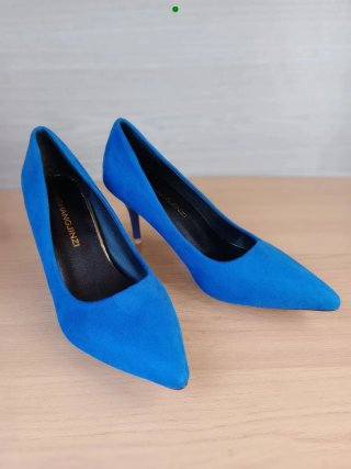 Zapatos de tacón azul