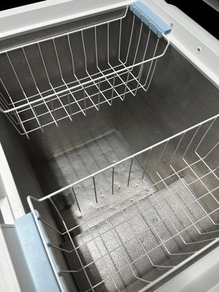 Arcón Congelador Electrolux ECP21108W