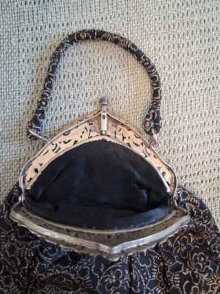 Vintage brocade bag metal clasp Bolso boquilla