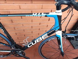 Bicicleta Cube Agree GTC Pro carbono