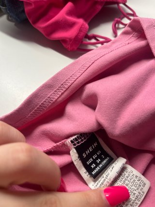 Top rosa fruncido