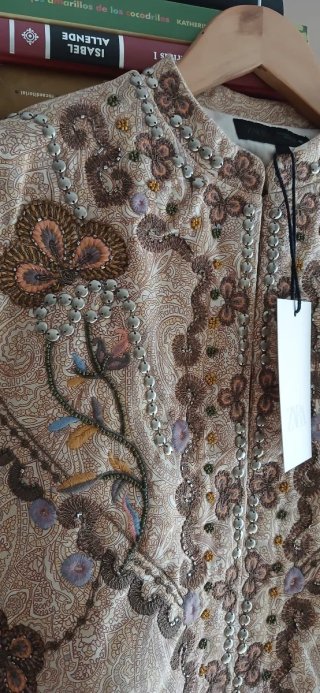 Chaqueta Zara bordada multicolor