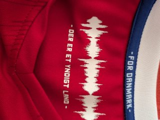 Camiseta Dinamarca Hummel Talla M