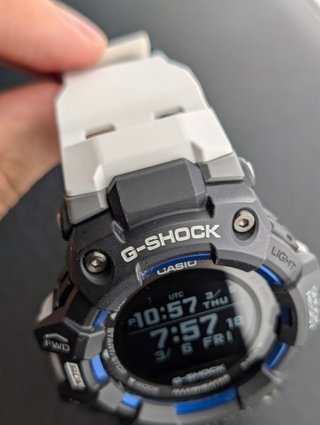 Orologio Casio G-Shock Nero e Bianco
