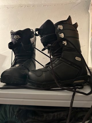 Botas de Snowboard Forum Negras