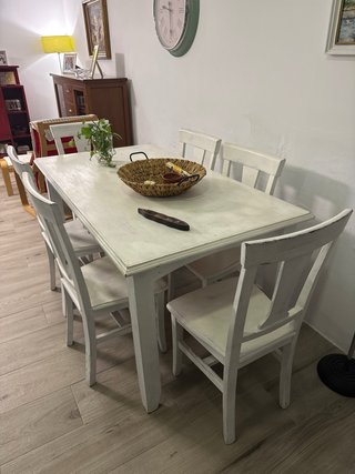 Mesa y 6 Sillas Comedor