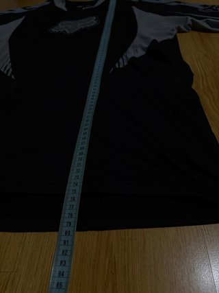 Camiseta Fox Negra y Gris