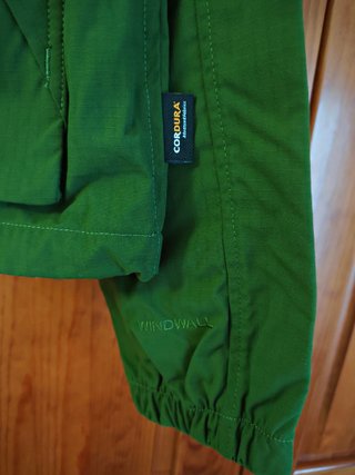 THE NORTH FACE CORTAVIENTOS