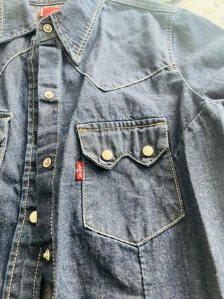 Camisa Levi's azul