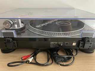 Audio-Technica AT-LP120-USB Tocadiscos Negro