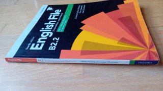 English File With Online Practice for Speakers ...