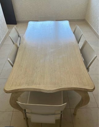 Mesa de comedor con 6 sillas