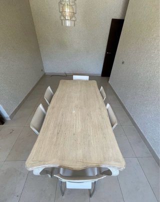 Mesa de comedor con 6 sillas